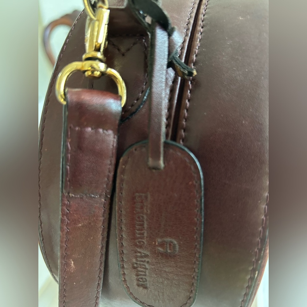 Etienne Aigner Tan and Brown Round Crossbody Bag Vintage - Picture 8 of 11